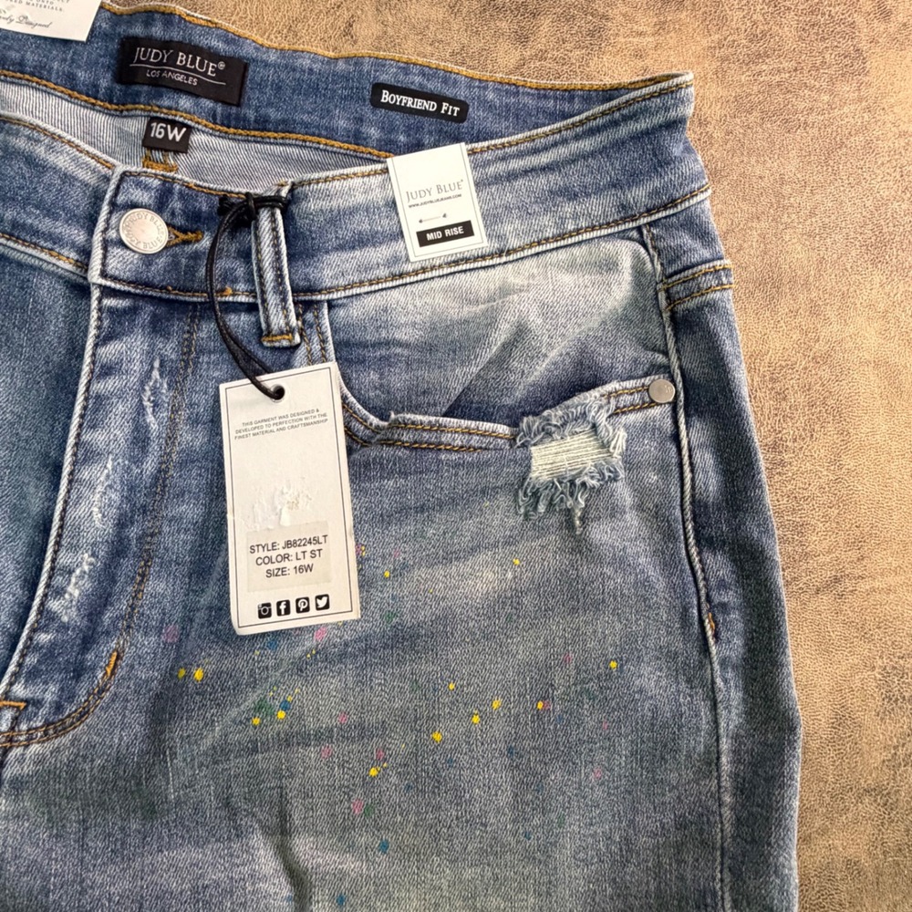 Judy Blue Boyfriend Jeans Womens 16W Light Wash Distressed Paint Splatter